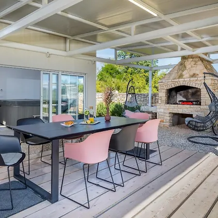 Shimunelka * Vodnjan